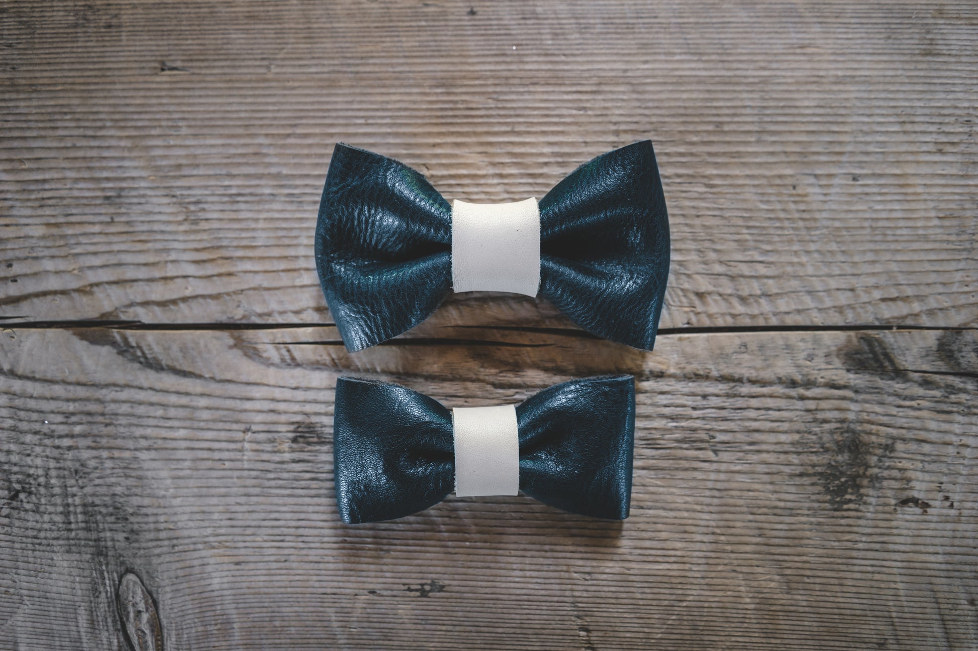 handmade in Canada blue leather bow tie for dogs